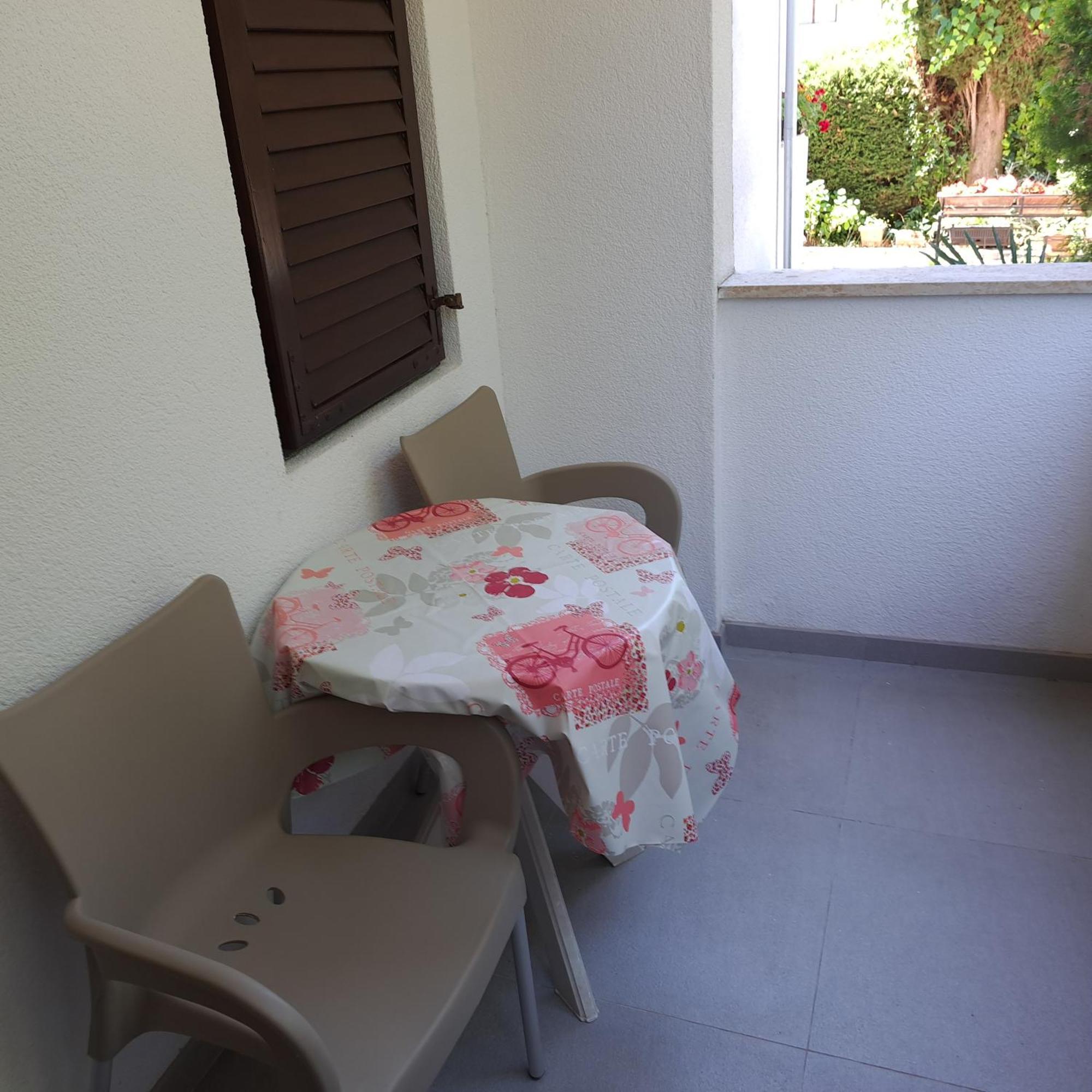 Accomodation Mirjana Rooms Porec Exterior photo