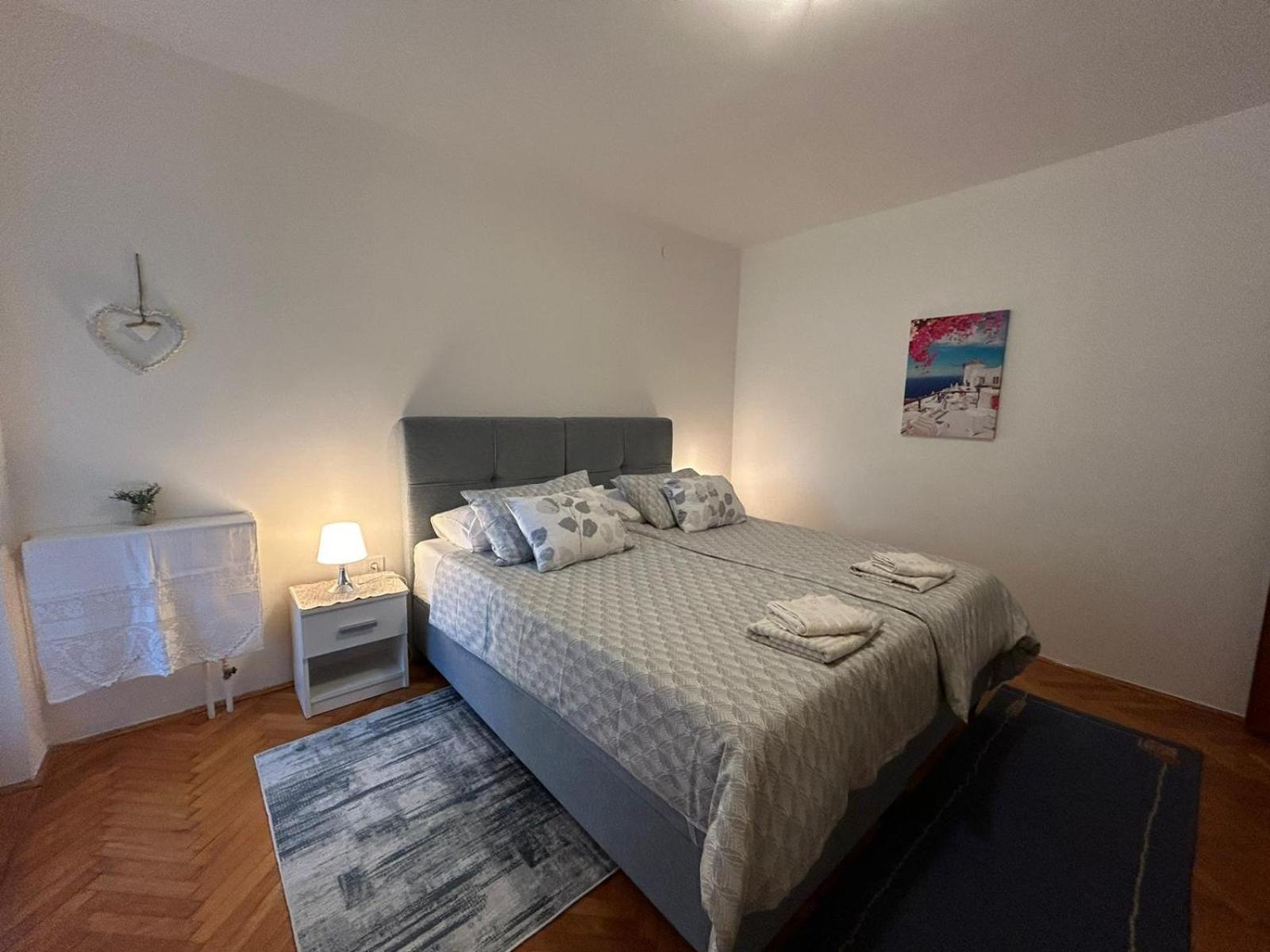 Accomodation Mirjana Rooms Porec Exterior photo