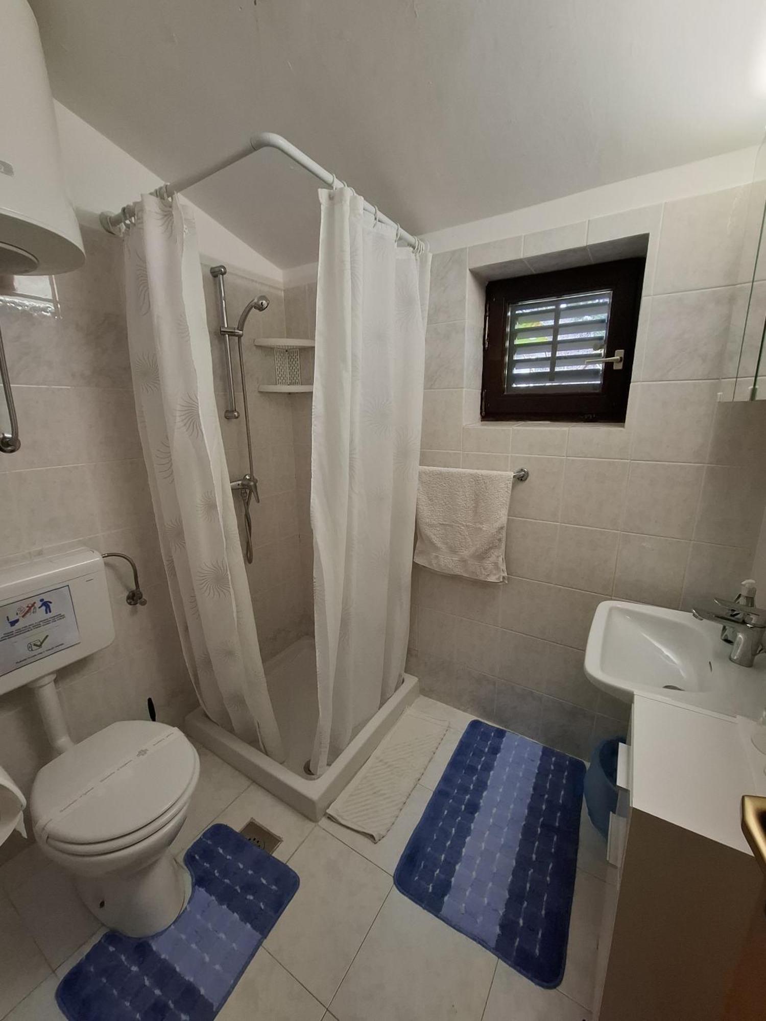 Accomodation Mirjana Rooms Porec Exterior photo
